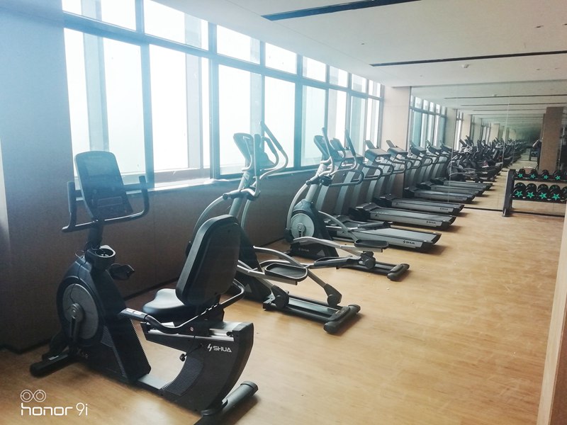 企事业单位健身房|房地产社区健身房-广西星空xk体育健身器材有限公司